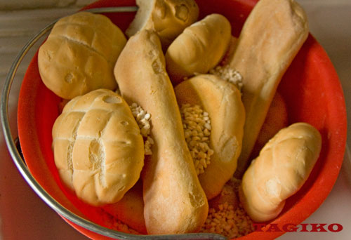 Bagnare il pane secco! Bagnare il pane secco!